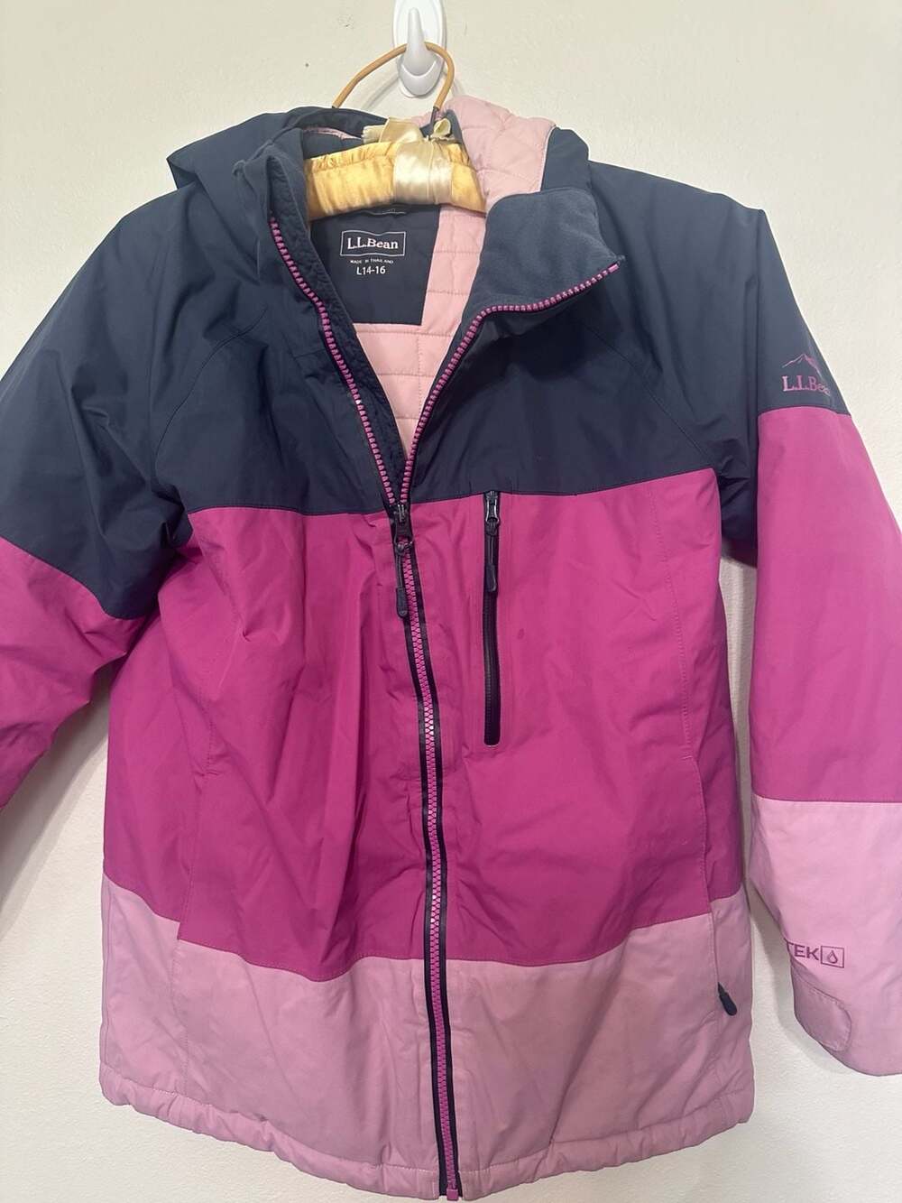L.L. Bean Kids' Waterproof Wildcat Insulated Ski Jacket Colorblock